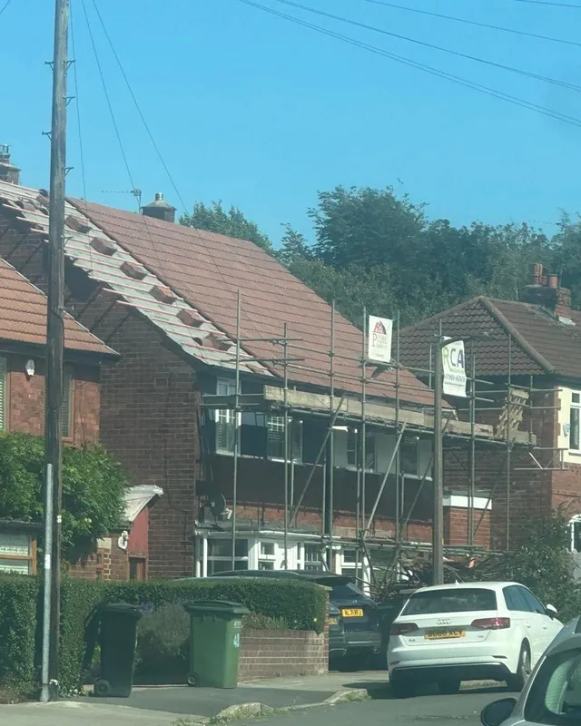 Scaffold up for a full re-roof